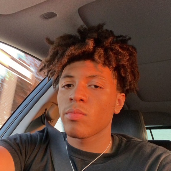 Meet your Posher, Jayelin - Picture 1 of 1